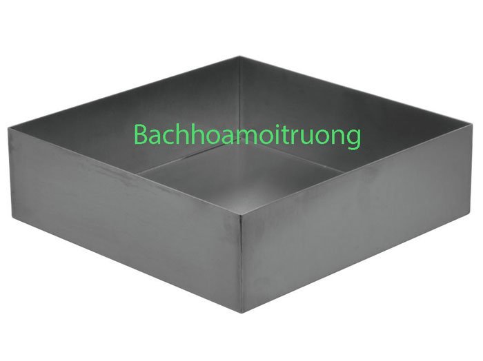 Khay inox vuông 60x60 được Bách Hóa Môi Trường sản xuất theo tiêu chuẩn ISO 9001:2015, đảm bảo chất lượng