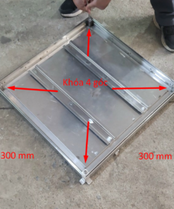 Thiết kế khóa 4 góc của nắp chờ hút bể phốt 300x300 mm